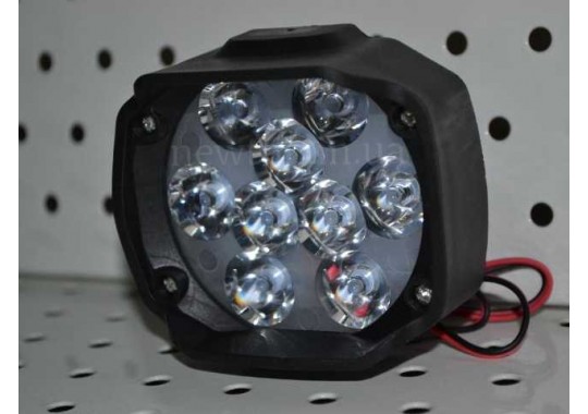 Дополнительная светодиодная LED-фара RBK-012 Дополнительная светодиодная LED-фара RBK-012